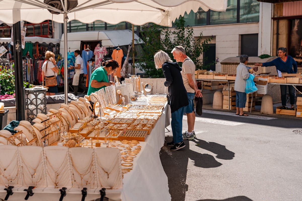 Regular Thursday Markets in Orange