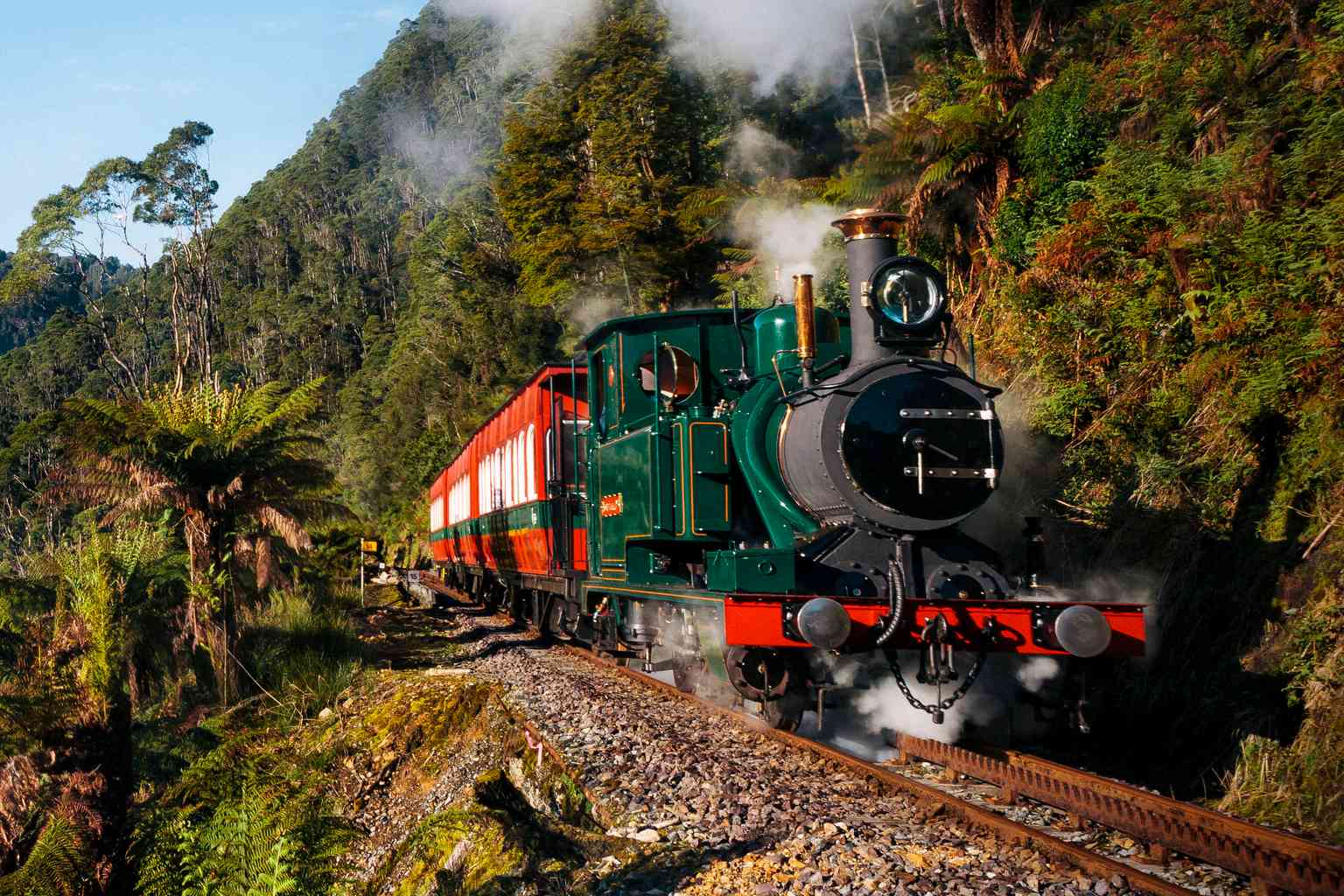 Tasmania's Wild West - Wilderness Railway