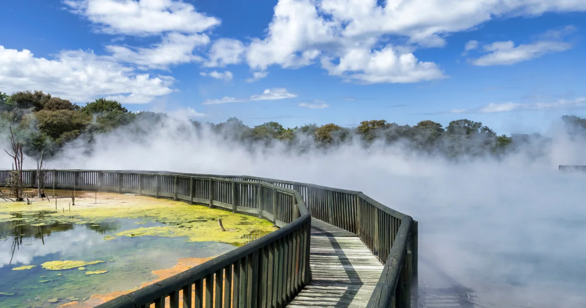 Wander through Kuirau Park