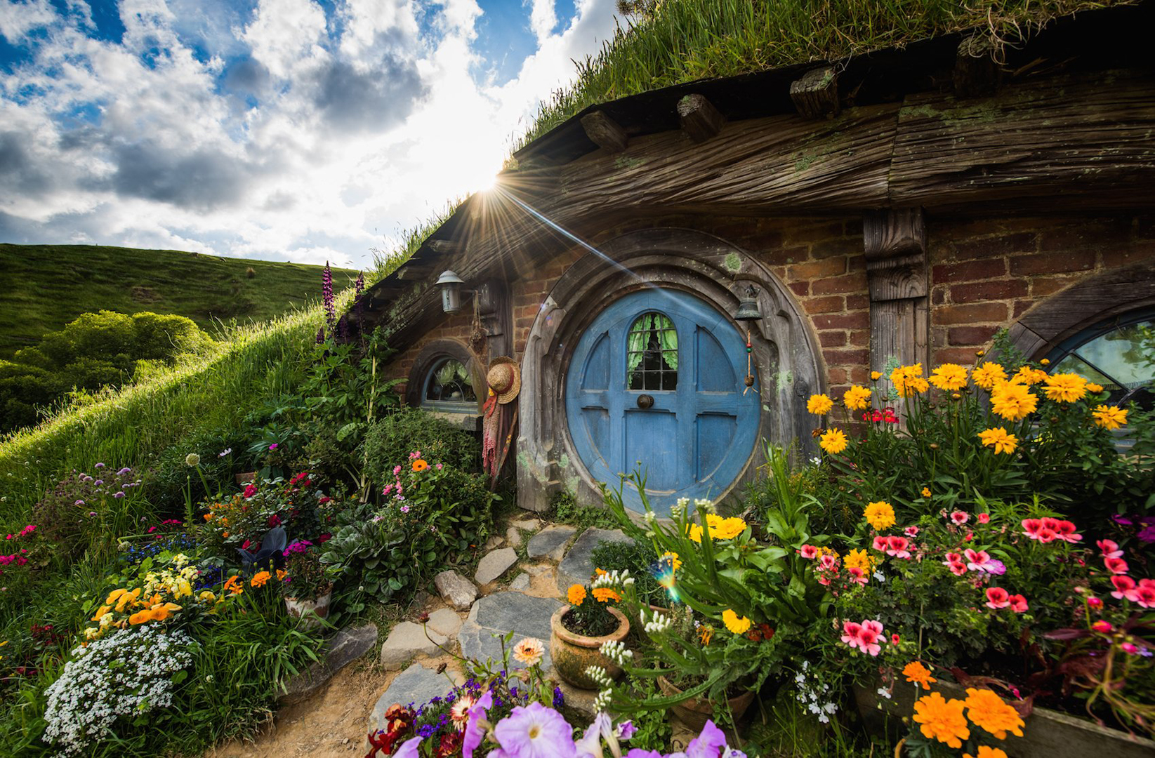 Makes you feel like you are in the fantasy world of Lord of the Rings