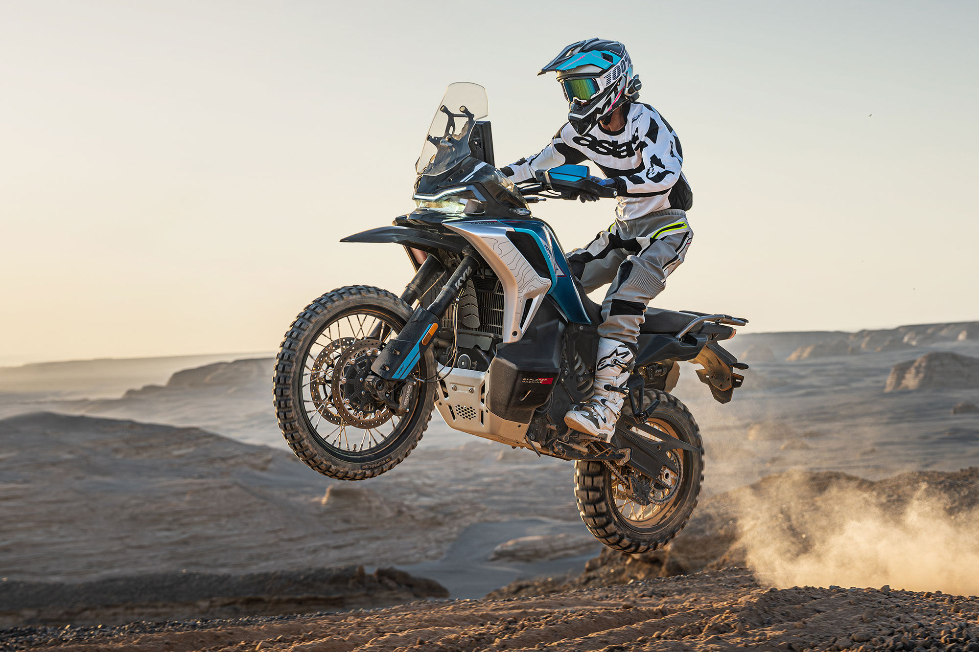 CFMOTO 1000MT-X - adventure for every terrain