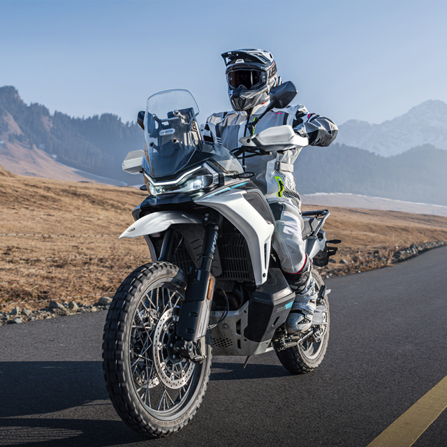 CFMOTO 1000MT-X - Off or On the Road