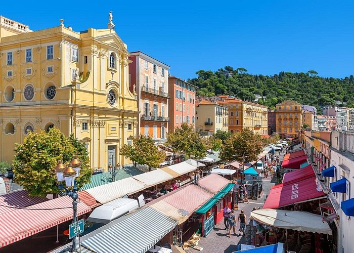 Colourful Old Town Nice, explore the Cours Saleya market