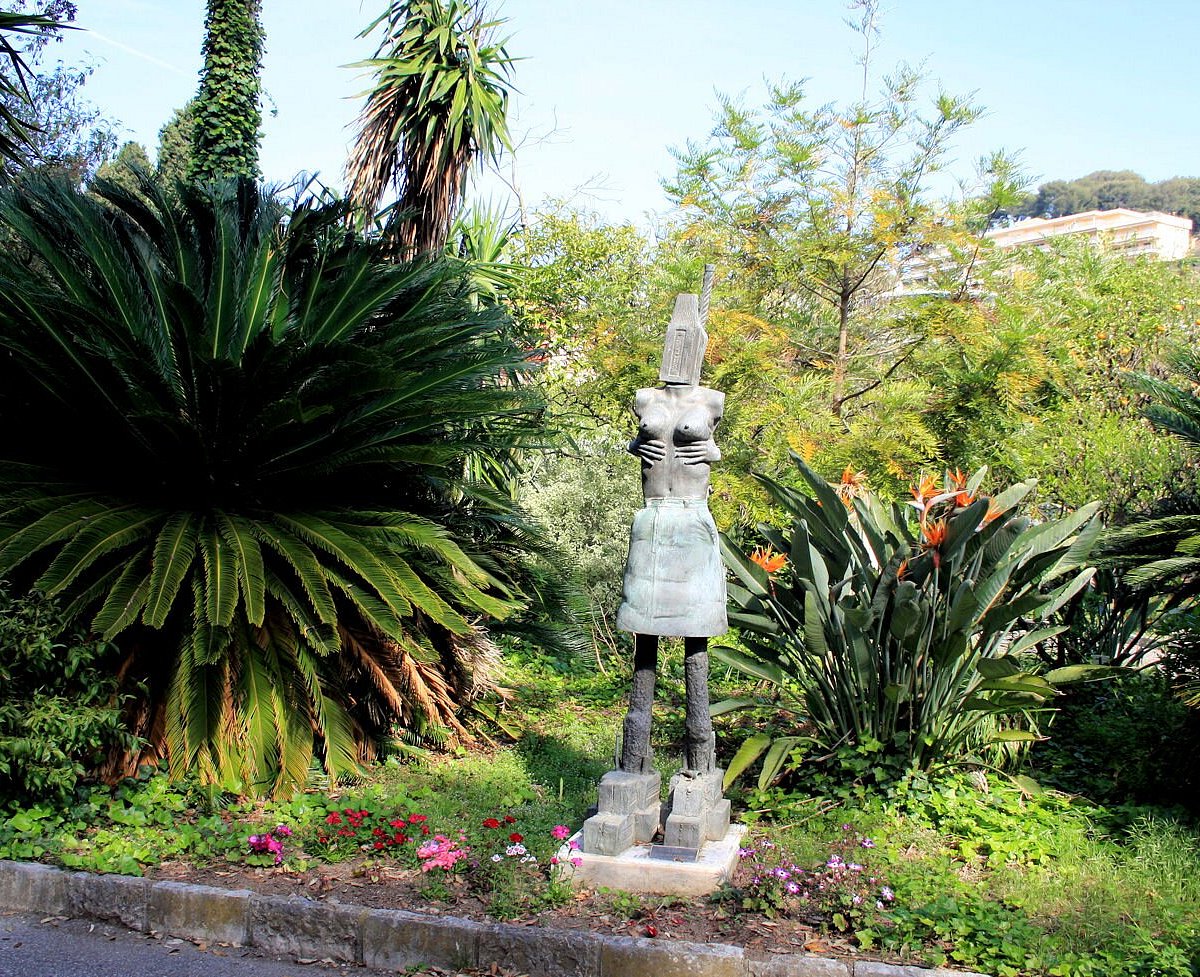 Palais Carnolès gardens