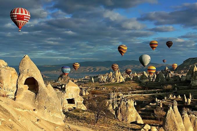 A Landscape That Doesn't Look Real (2)