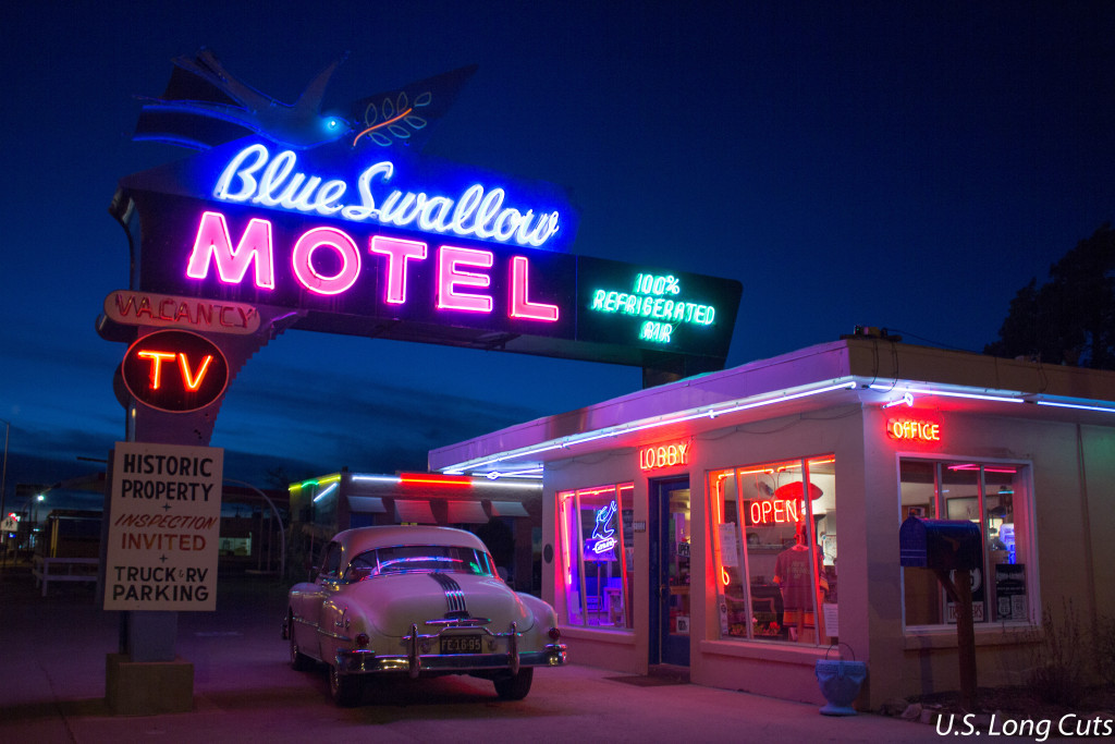 Blue Swallow Motel in Tucumcari